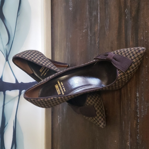 EUC Moschino Pumps - Picture 6 of 8